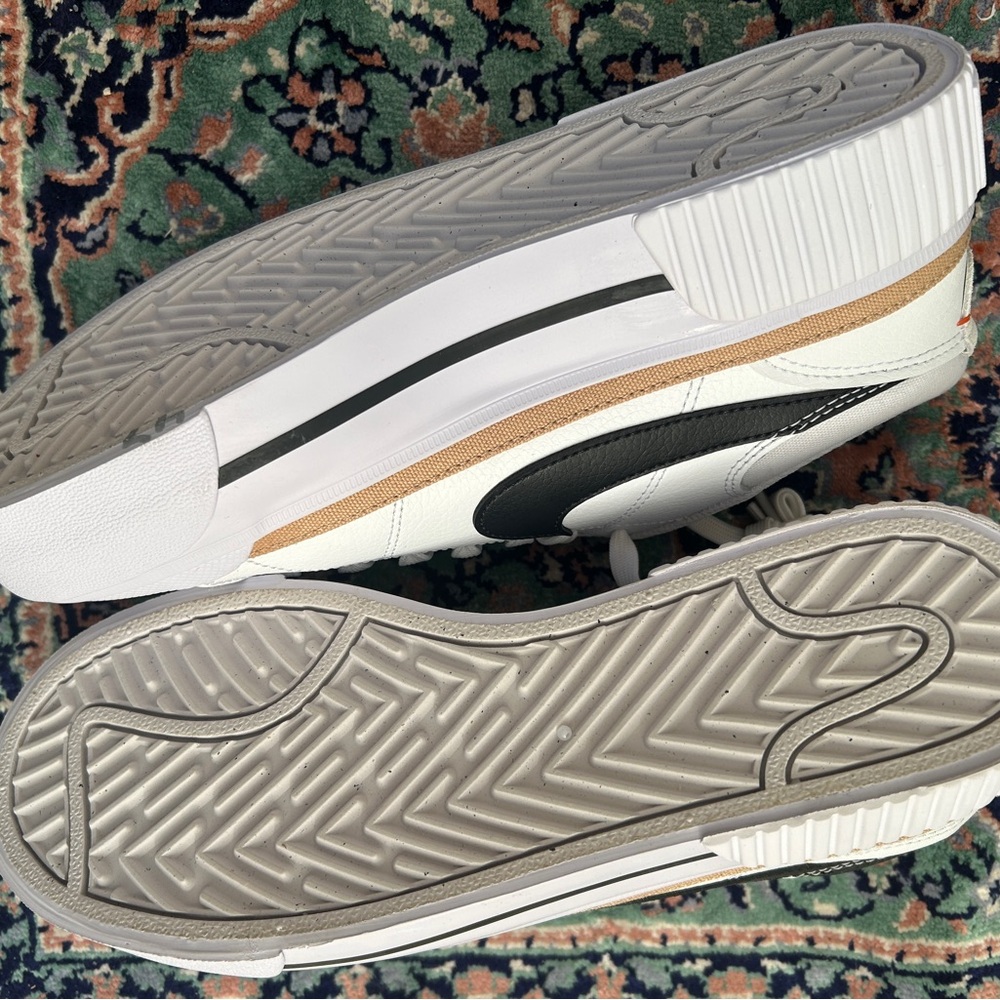 Nike White and Black Lift Sneakers with Tan Accents Women’s 8.5 M Never Worn - Picture 5 of 8